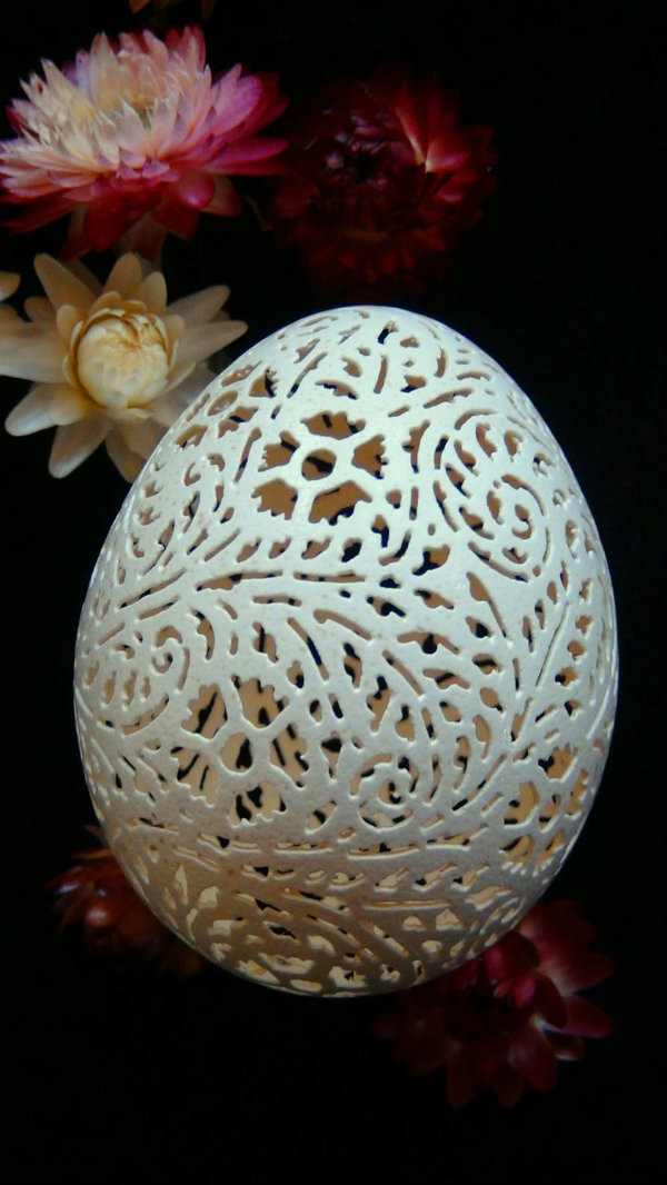 Hand Carved Eggshell Sculptures Spicytec