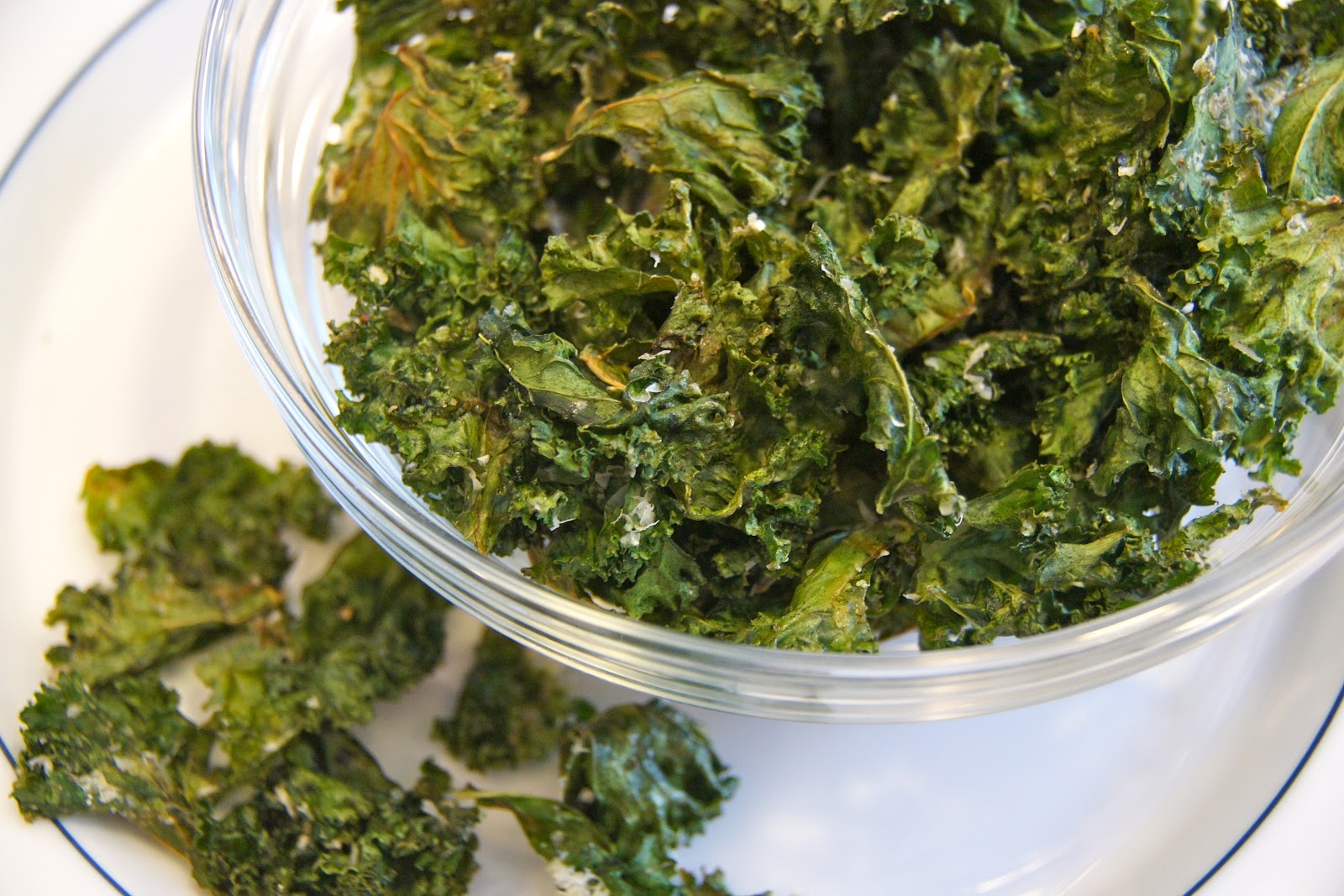 Family Food Finds Baked Parmesan Kale Chips