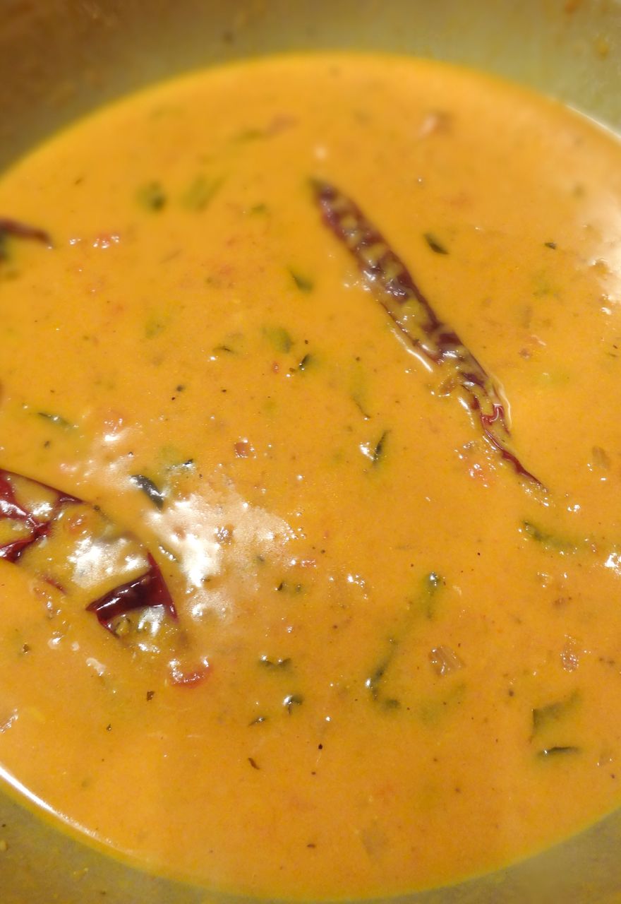 Scrumpdillyicious: Goan-Style Prawn Curry