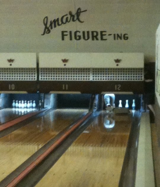 5pin Bowling Canada 5pin Bowling arrives in Maryland USA for a night!