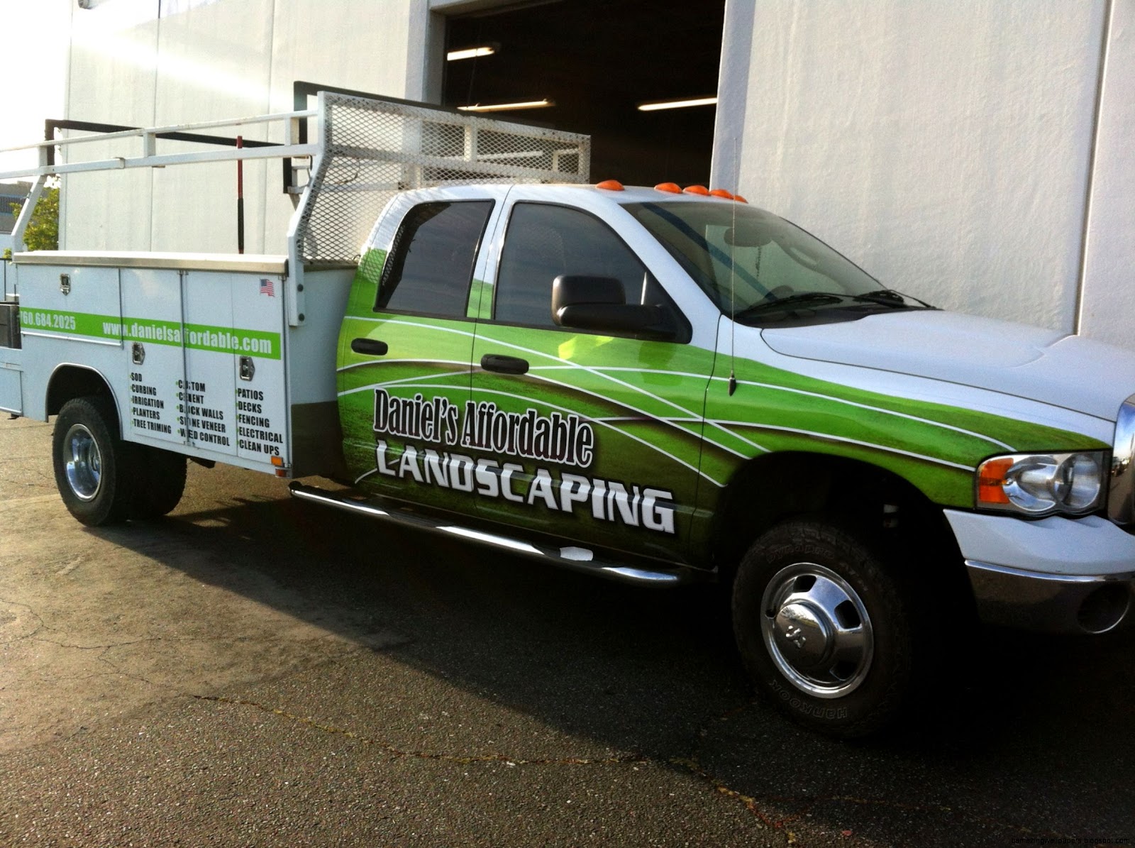 Lawn Truck Graphics Wraps Lawn Truck Graphics Wraps
