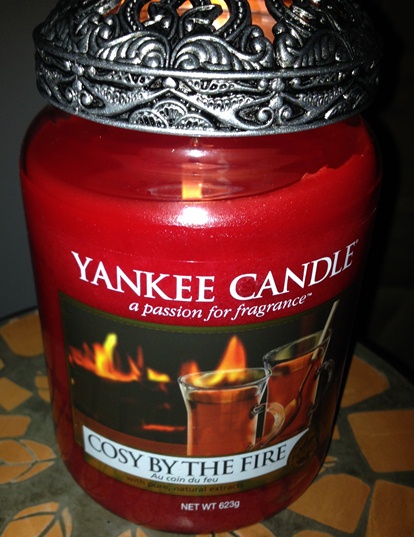 Yankee Candle Set of 6 Traditional Christmas Small Jars - QVC UK