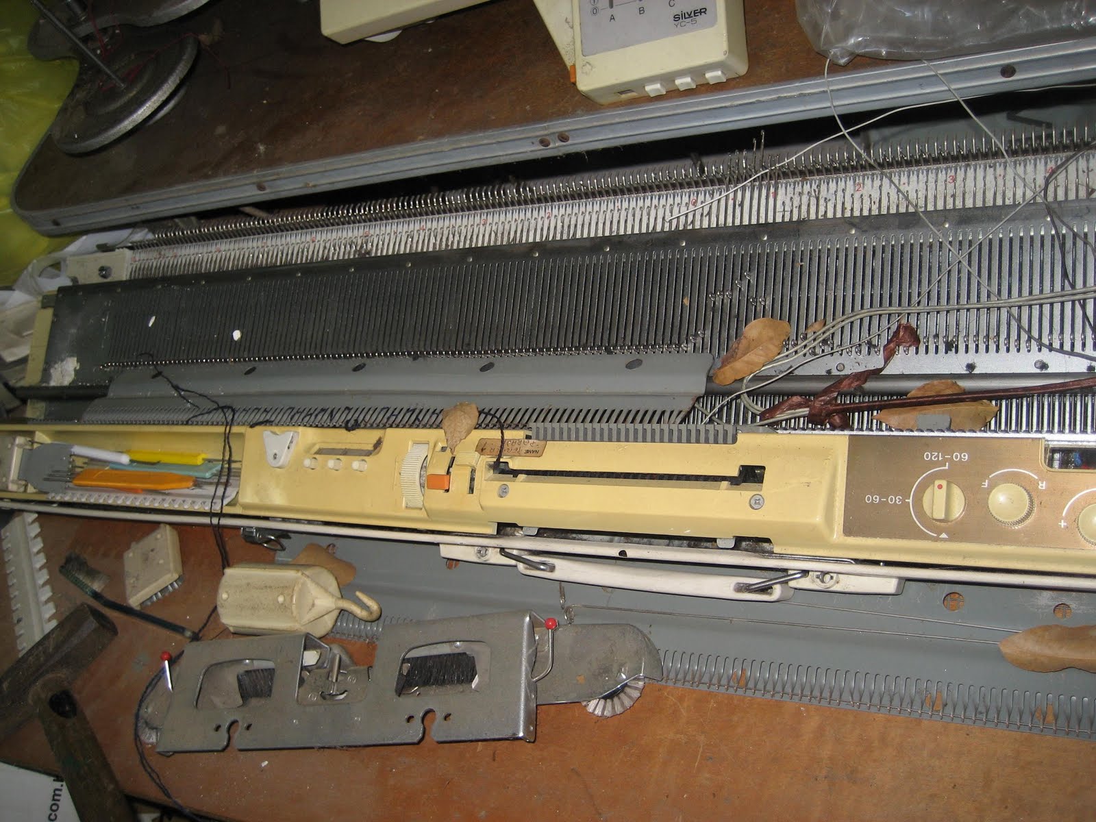 Articulos A La Venta Por Poca Plata Maquina De Tejer Singer Memo Matic 327