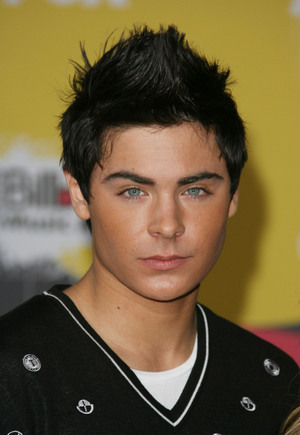 Zac Efron Wallpapers ashton kutcher wallpaper 2010. Zac Efron Wallpapers