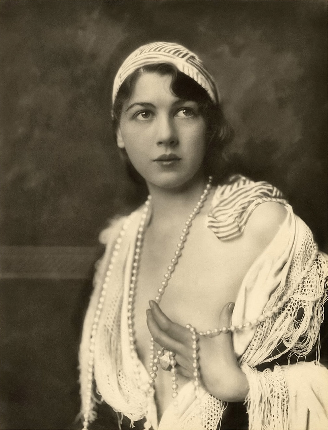 60 Extraordinary Portrait Photos of Lovely Anonymous Ziegfeld Follies