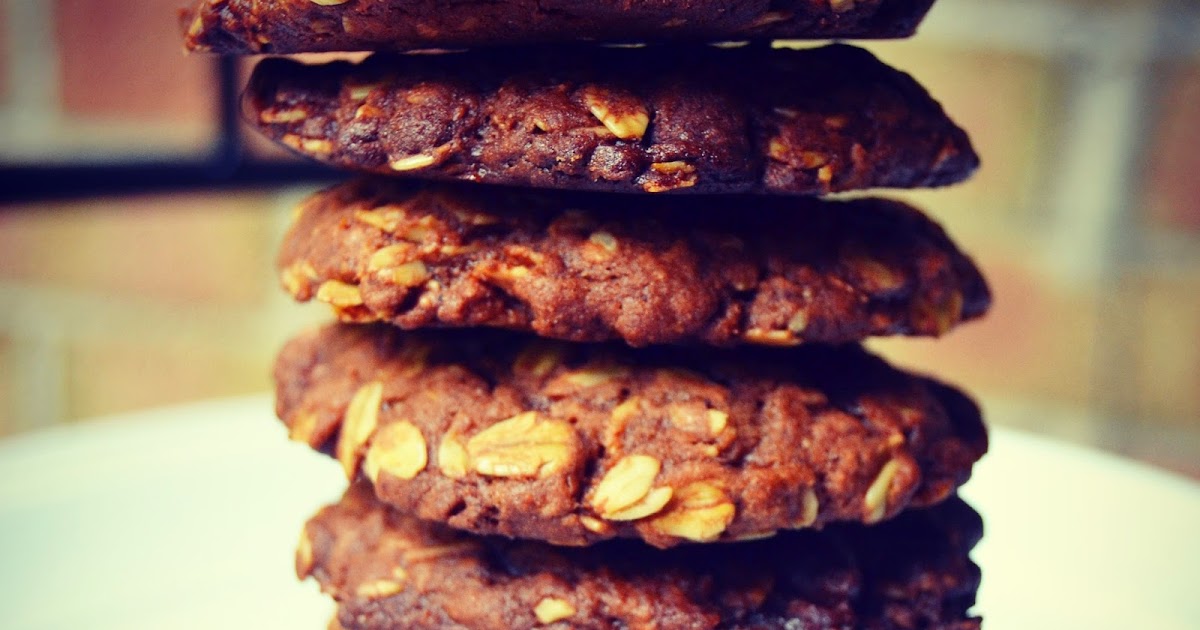Eggless Oats & Chocolate Chip Cookies Forks N Knives