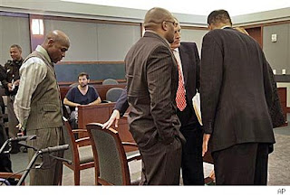 El-boxeador-Floyd-Mayweather-Jr-fue- sentenciado-a-90-días-de-cárcel-tras-declararse-culpable-de-violencia doméstica