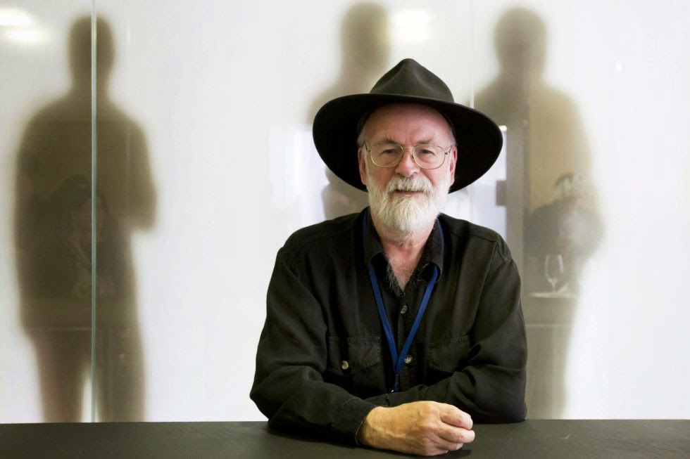 Terry Pratchett ha muerto, la fantasía está de luto