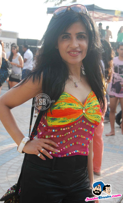 Shibani Kashyap - (3) - Amy Jackson, Neha Dhupia Teacher`s Can Do Pool Party Pics