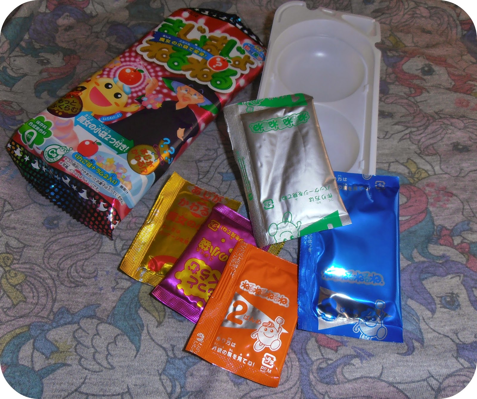 Shell Senseless Japanese Candy Kit Kracie Neru Neru Nerune Double