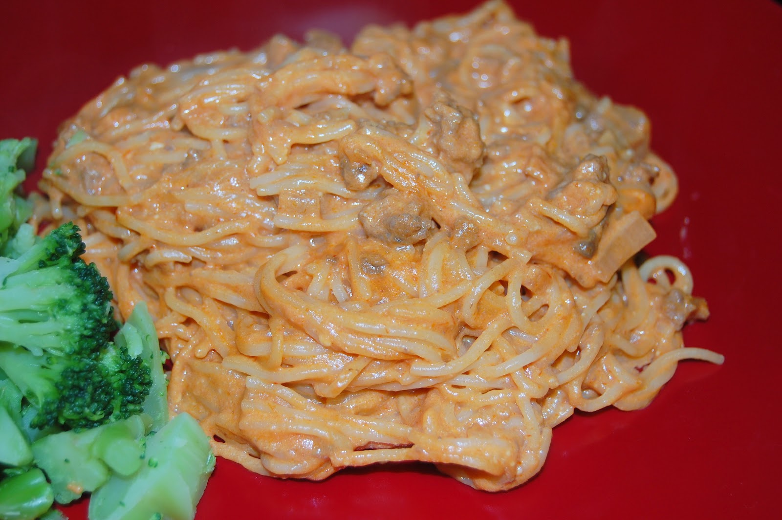 recipes with ground beef pasta and velveeta cheese