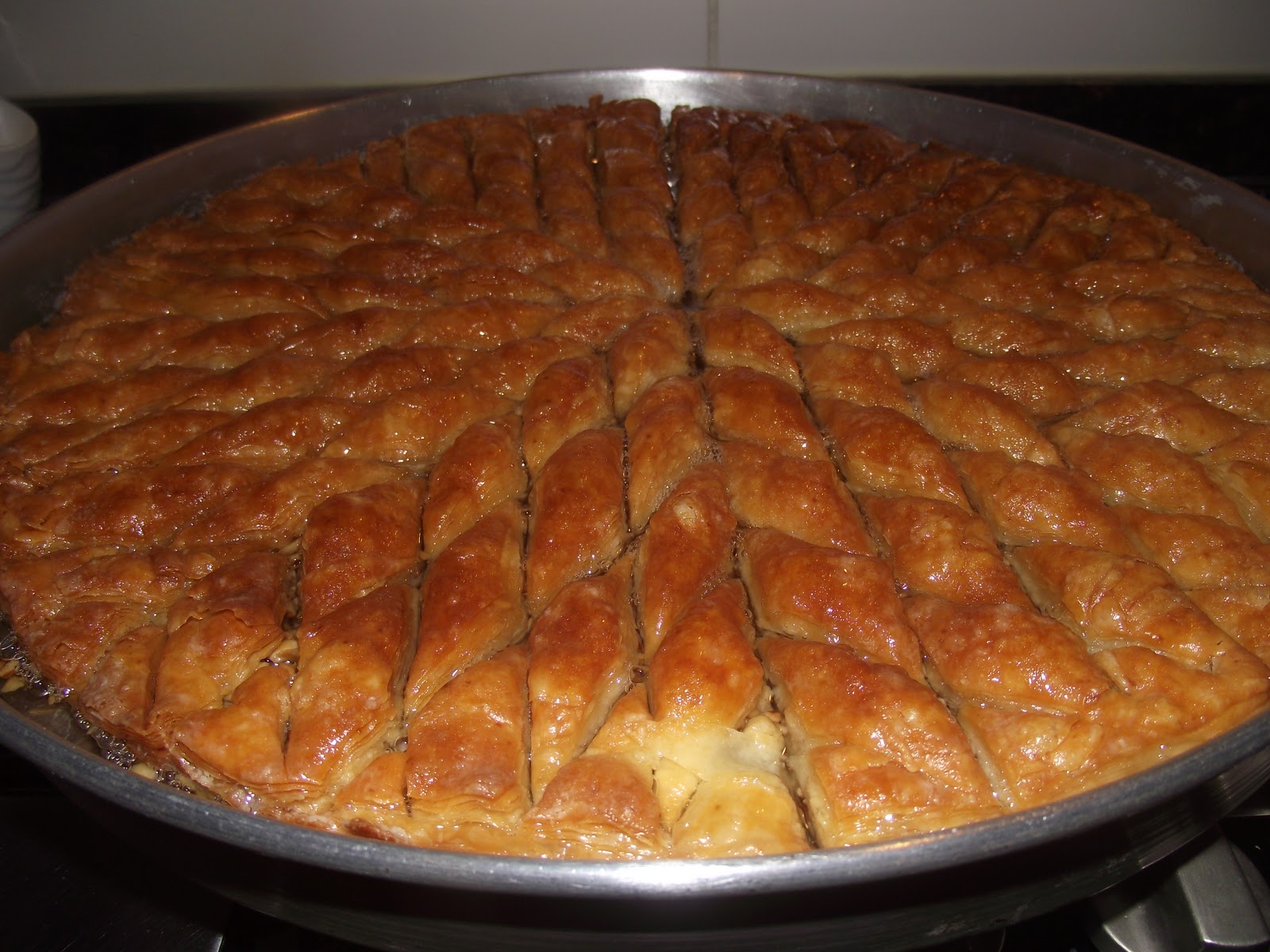 Gelinin mutfagı EV BAKLAVASI