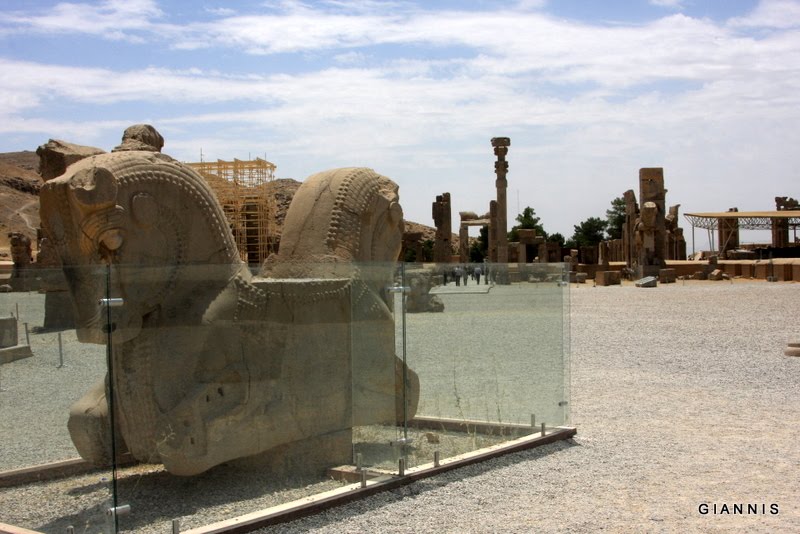 IMG_4821 Achaemenid Persian Griffin Capital at Persepolis.JPG