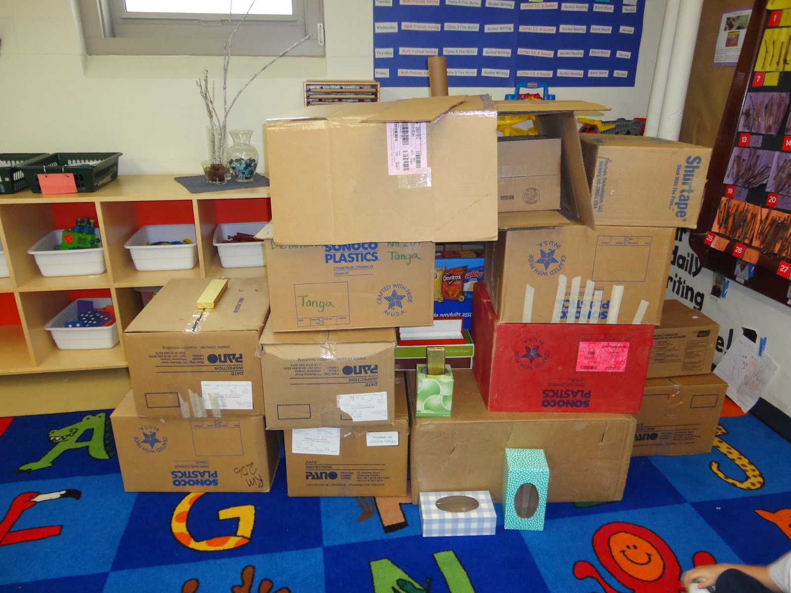 I LEARNED IT IN KINDERGARTEN! Boxes Everywhere!