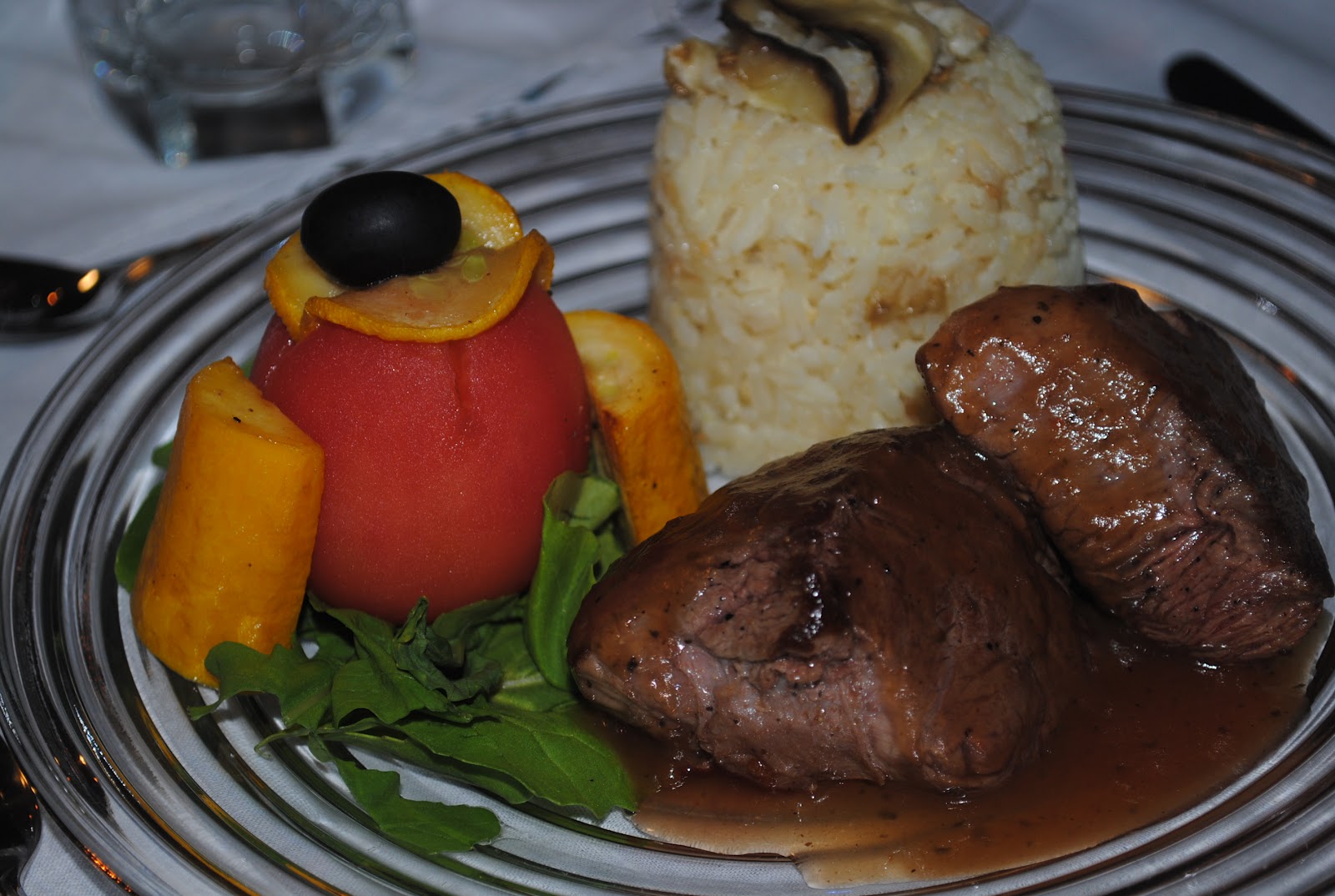 La Vie en Ros CIY / BEEF LOIN IN TAMARIND REDUCTION WITH CREAMY