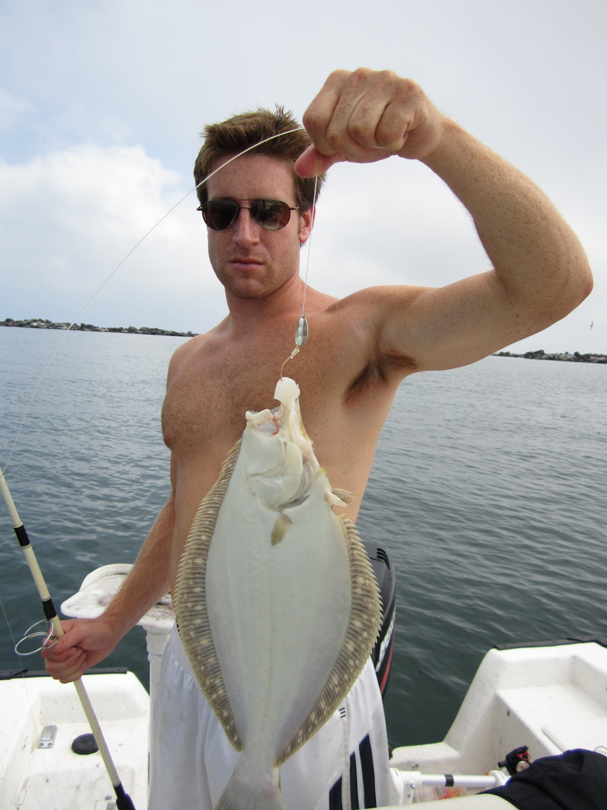 Rhode Island Striped Bass Bottom Feeders Abundant; NO Blues or Stripers