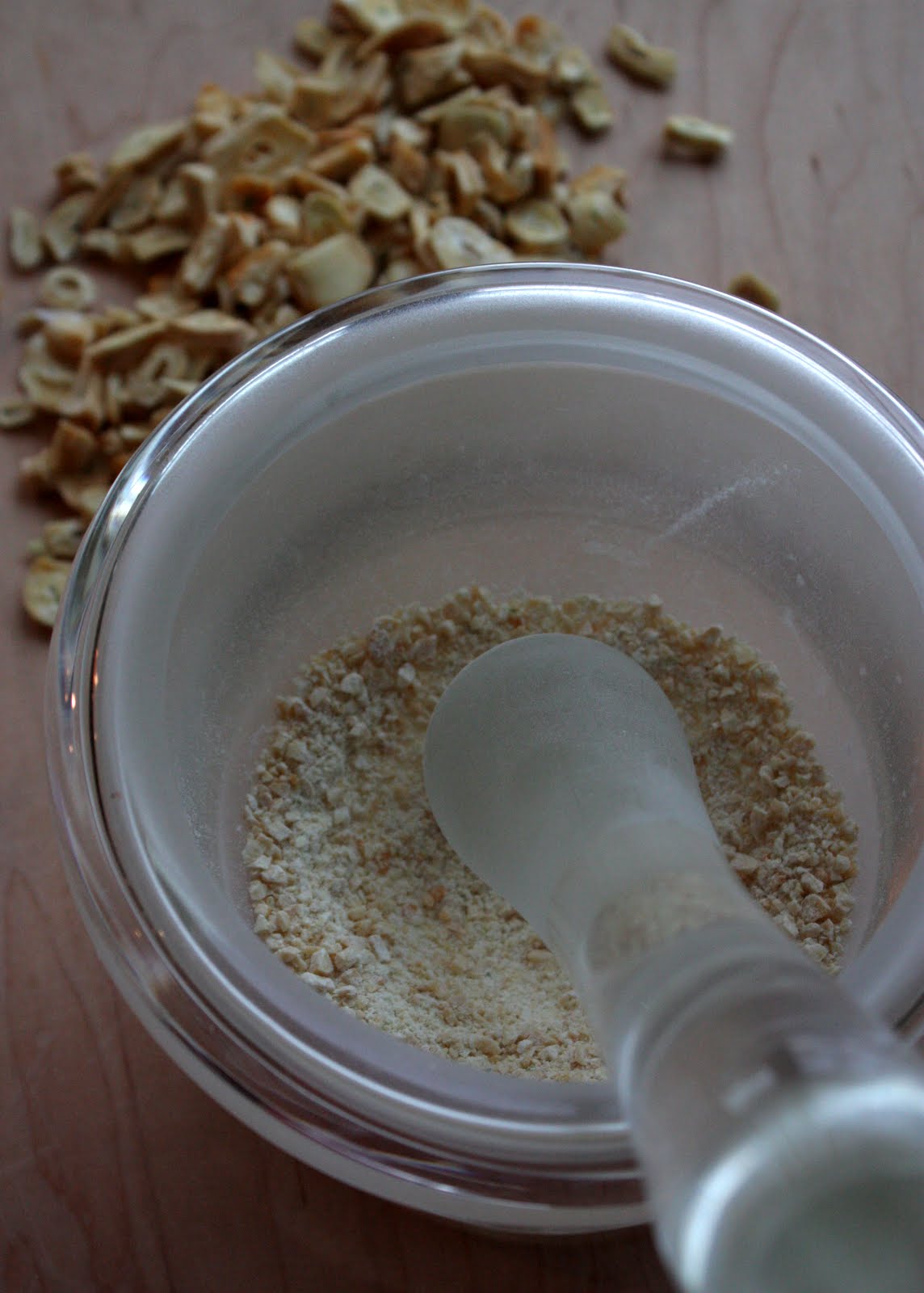 lil fish studios grinding garlic