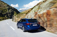 2015-ToyotaAvensis-65.jpg