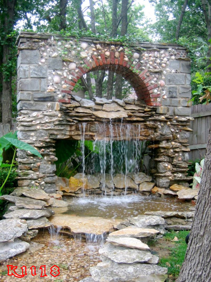 Back Yard Ponds and Waterfalls Ideas