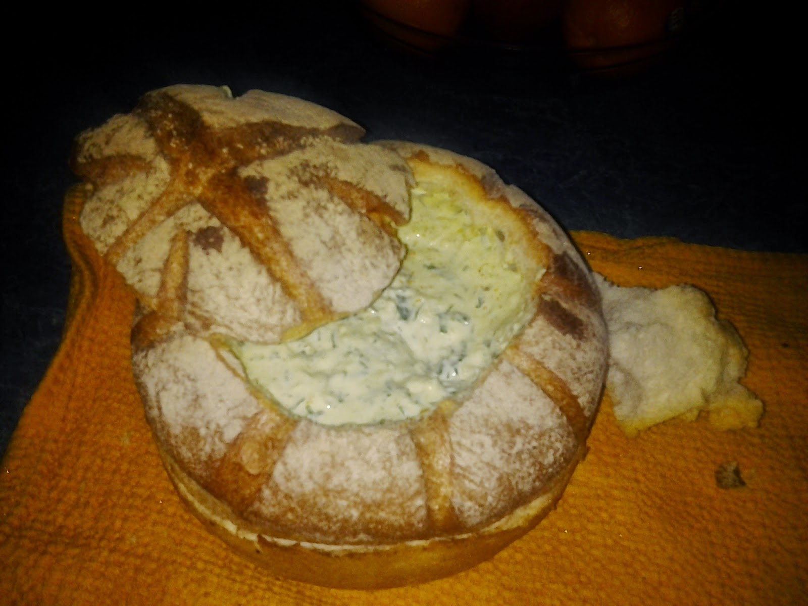 The Fuimaono Kitchen diaries Spinach Bread Bowl Dip