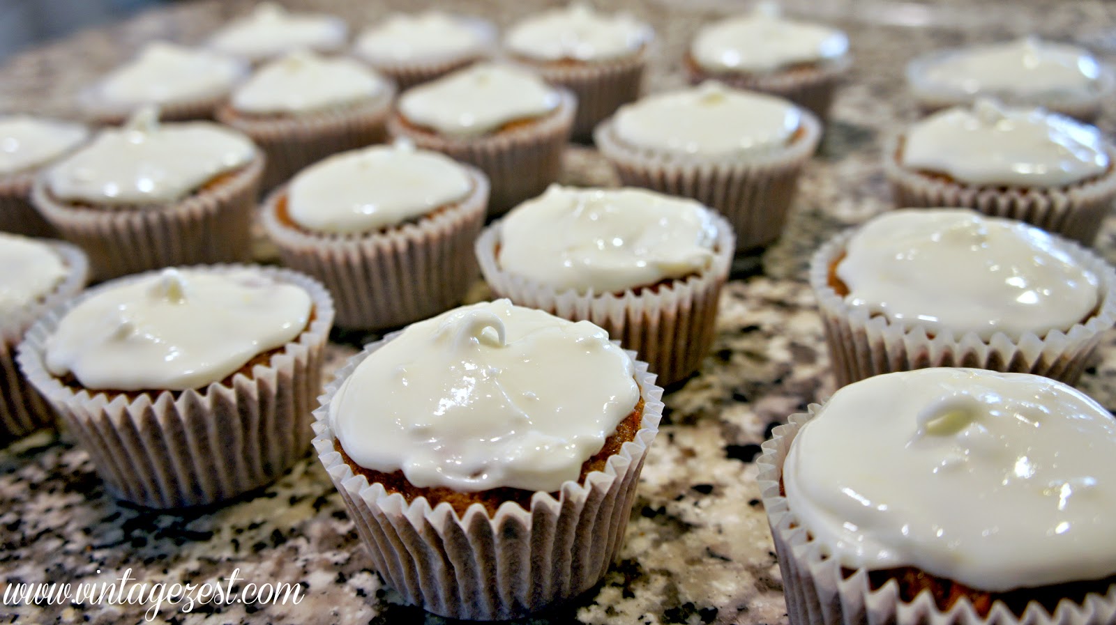 Cream Cheese Frosting with Carrot Cupcakes and Raisins