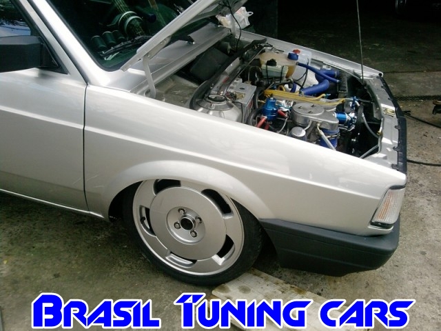 Brasil Tuning Cars: Gol Quadrado Rebaixado + Rodas aro 17