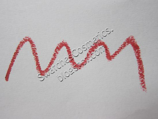  Swatches Cosmetics Свотчи Косметики Губная помада для губ Lipstick Pupa №102