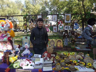 День города 2012 Славянск-на-Кубани. Выставка-продажа народного творчества