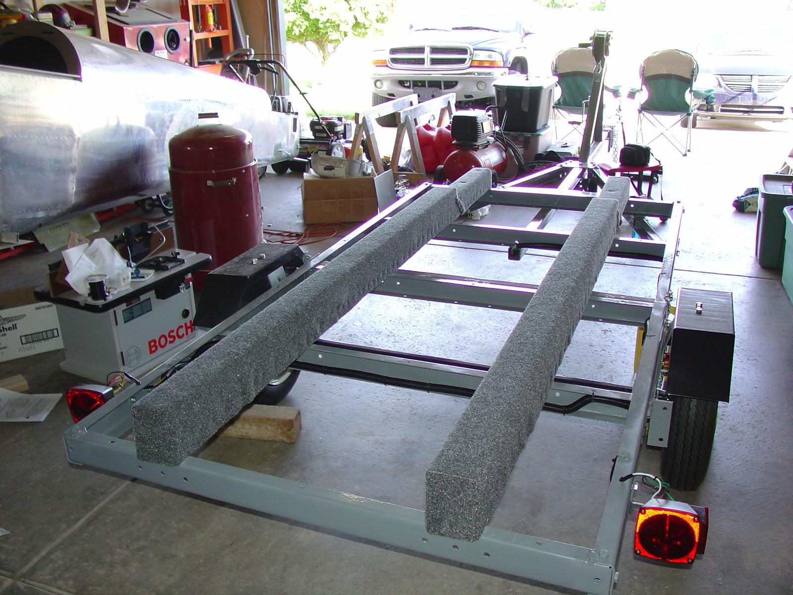 Todd's MiniTug Boat Building Journal Trailer Bunks Carpeted