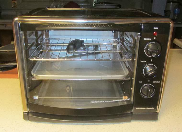 Life Among The Tall Pines Countertop Oven