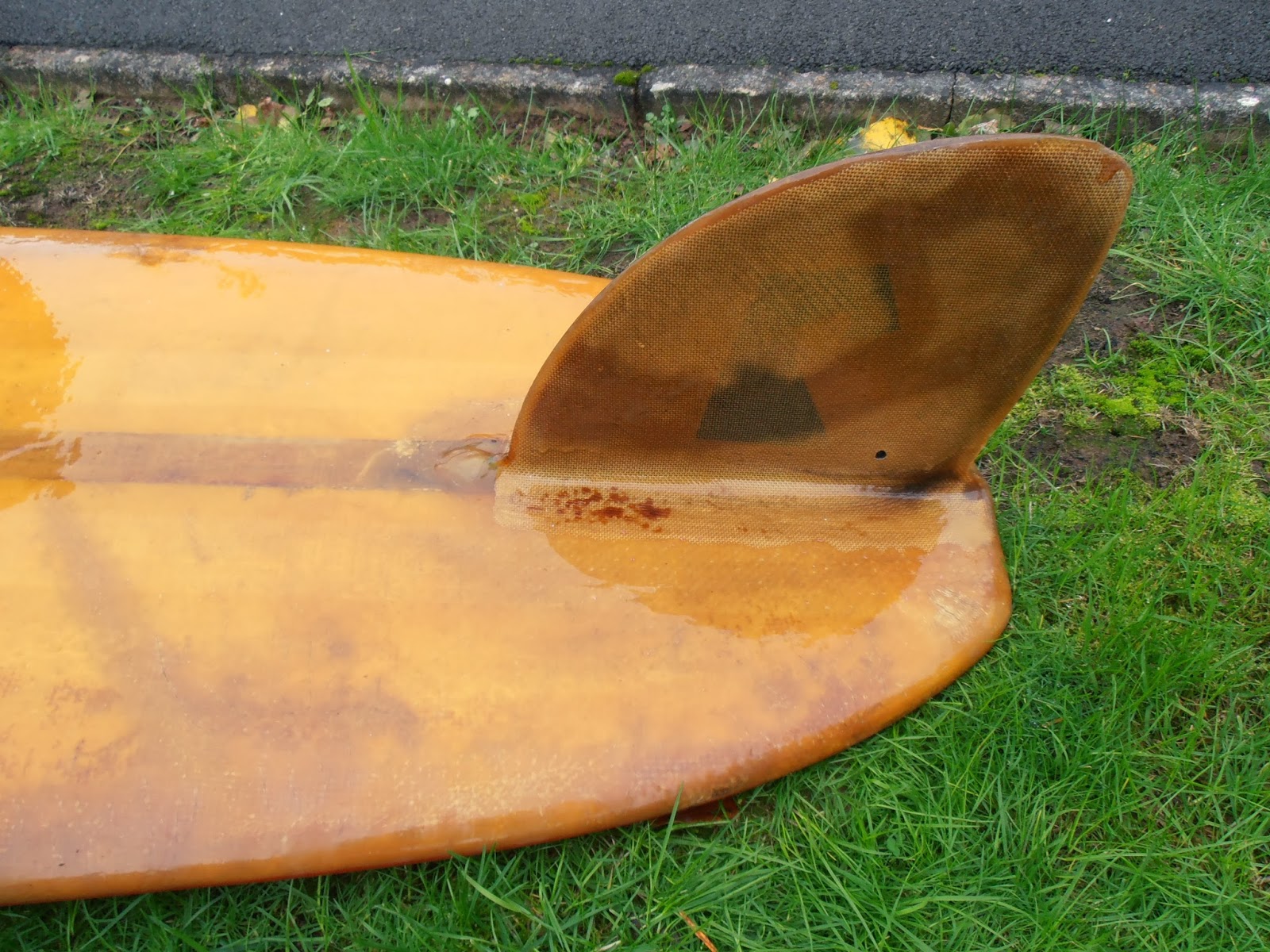 vintage surfboard collector UK Friendly Bear longboard by Bob Head