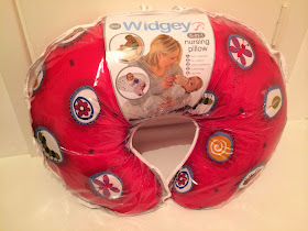 The Knott Bump Us Tested Tuesday Widgey Nursing Pillow