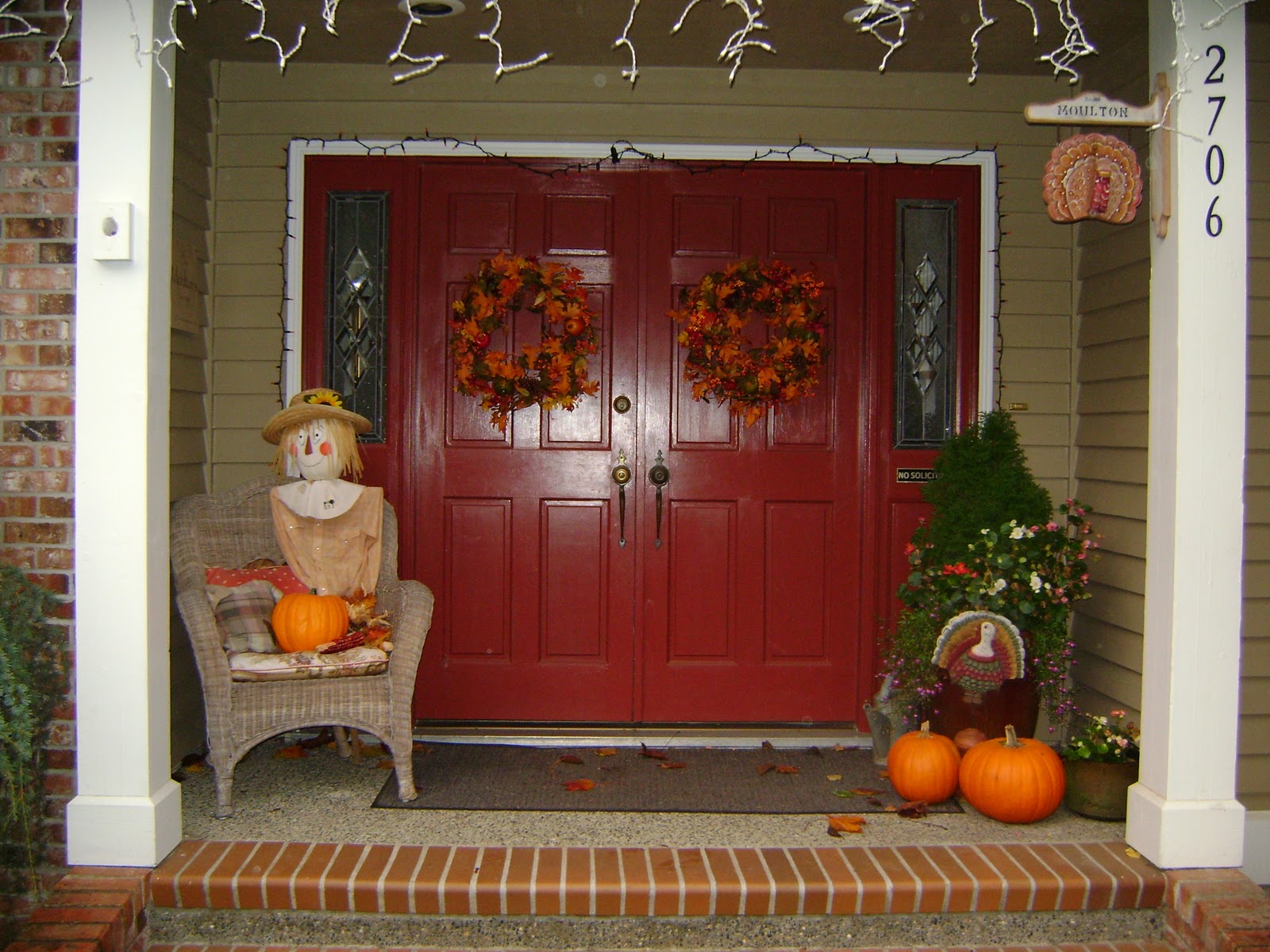Front Door Designs Thanksgiving decorations