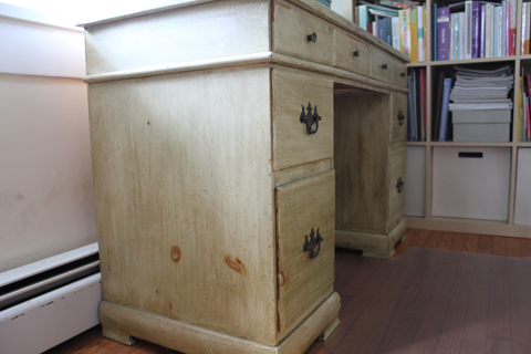 Crozette My Freshly Painted Desk