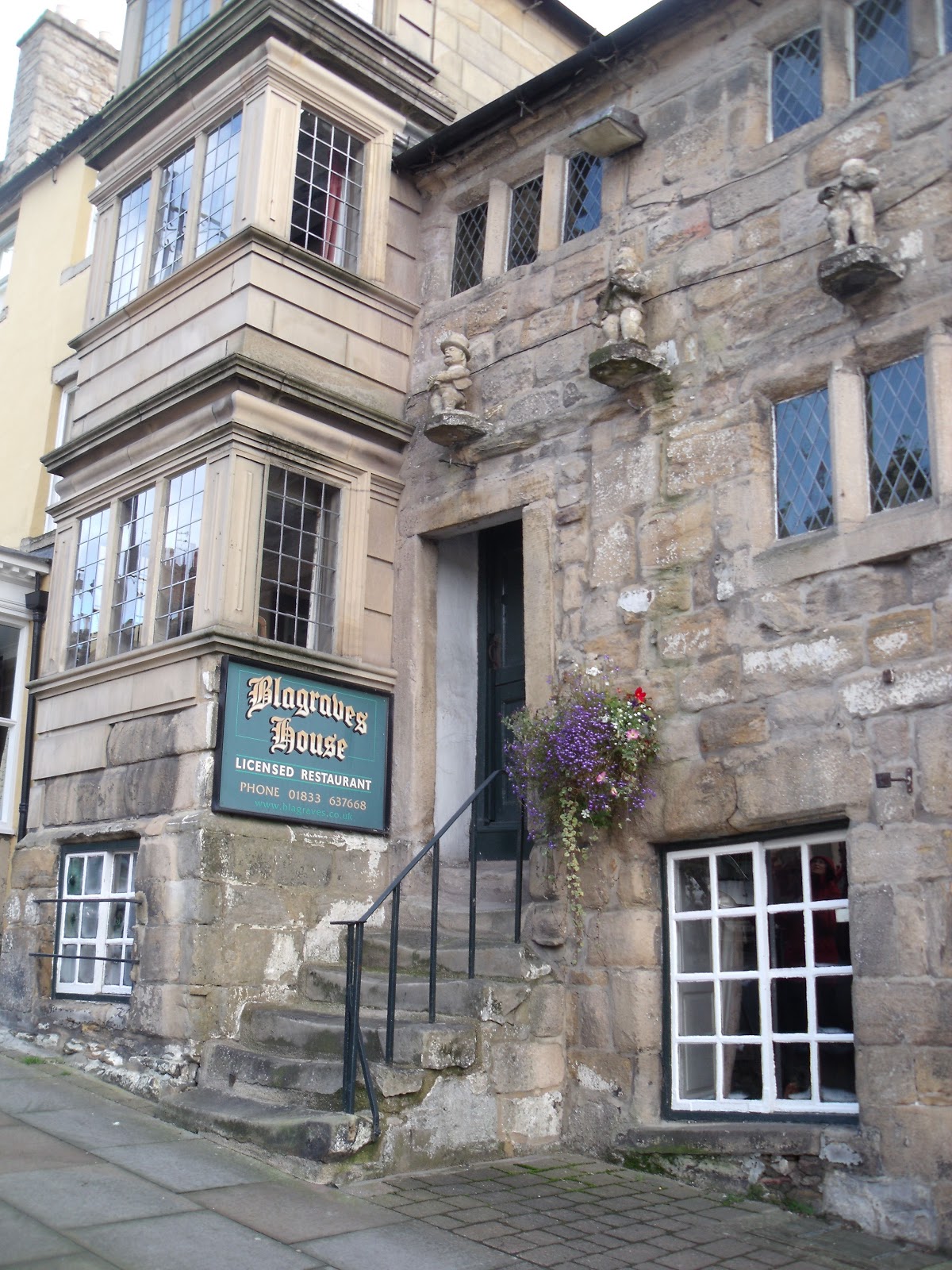 I'm Trying, Honestly! Barnard Castle