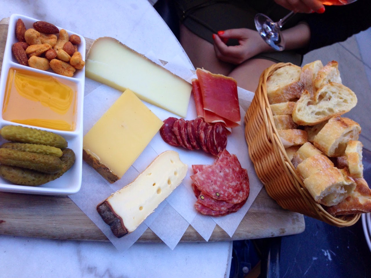 NICK APPEARANCES.....Trip to San Francisco for Benefit Cosmetics Nick