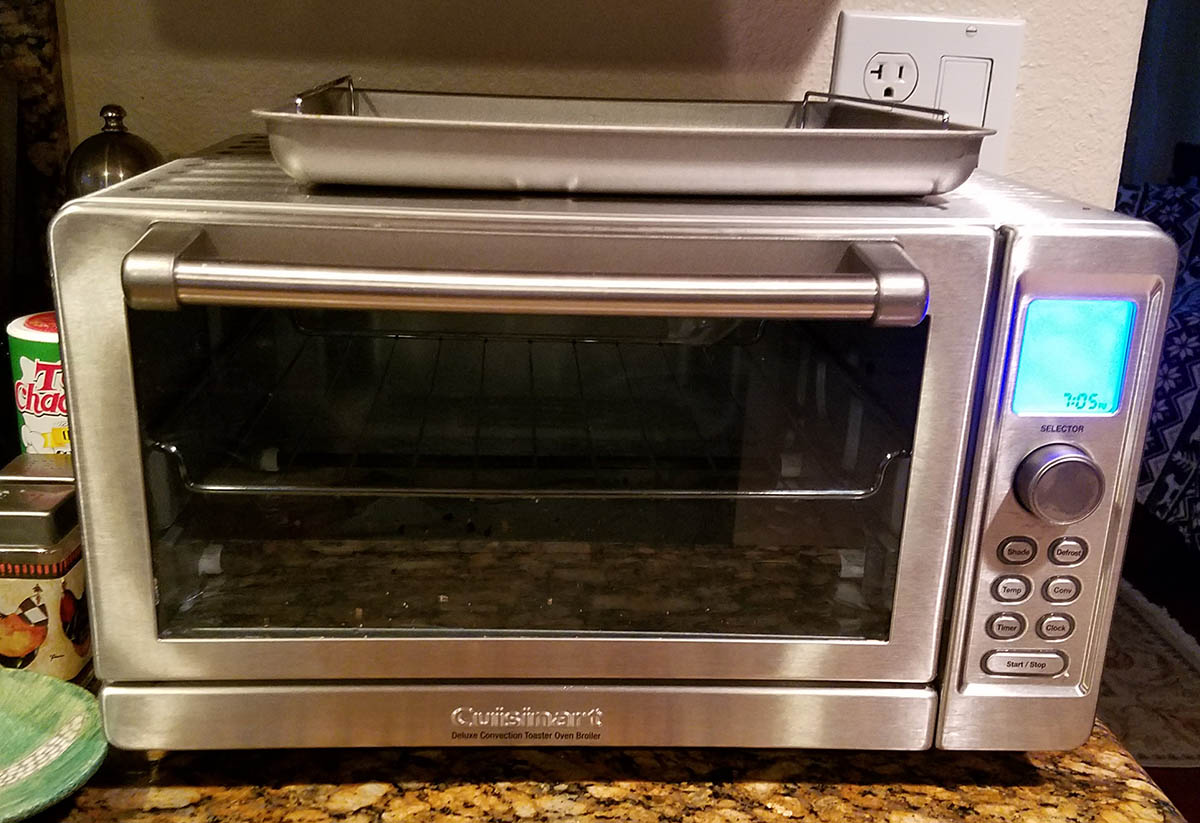 The Scratching Post: The Best Toaster Oven In The Galaxy