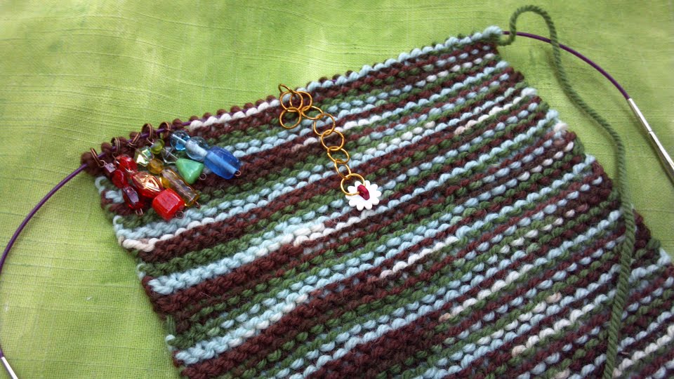 Our Mindful Life Monday Mom Hacks Knitting Row Counter Stitch Markers