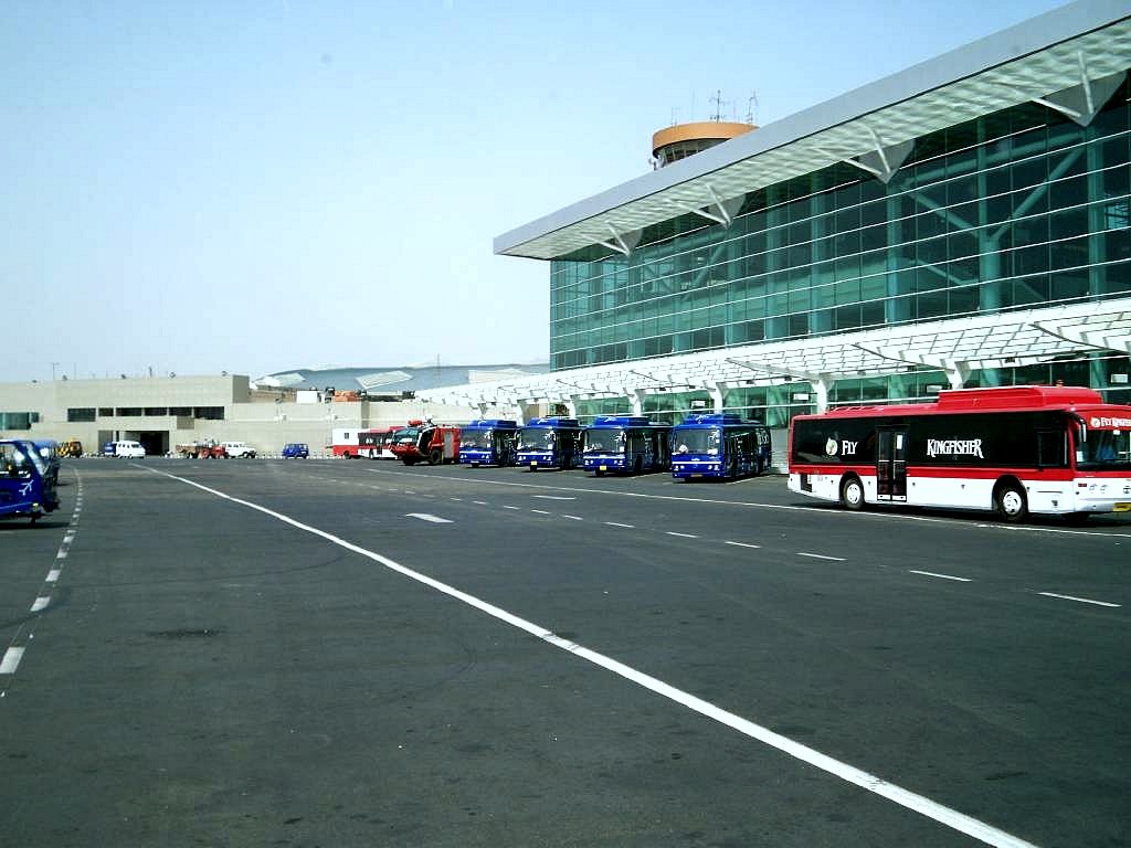 TourismSpot.in: Delhi Airport - India Delhi Airport Information