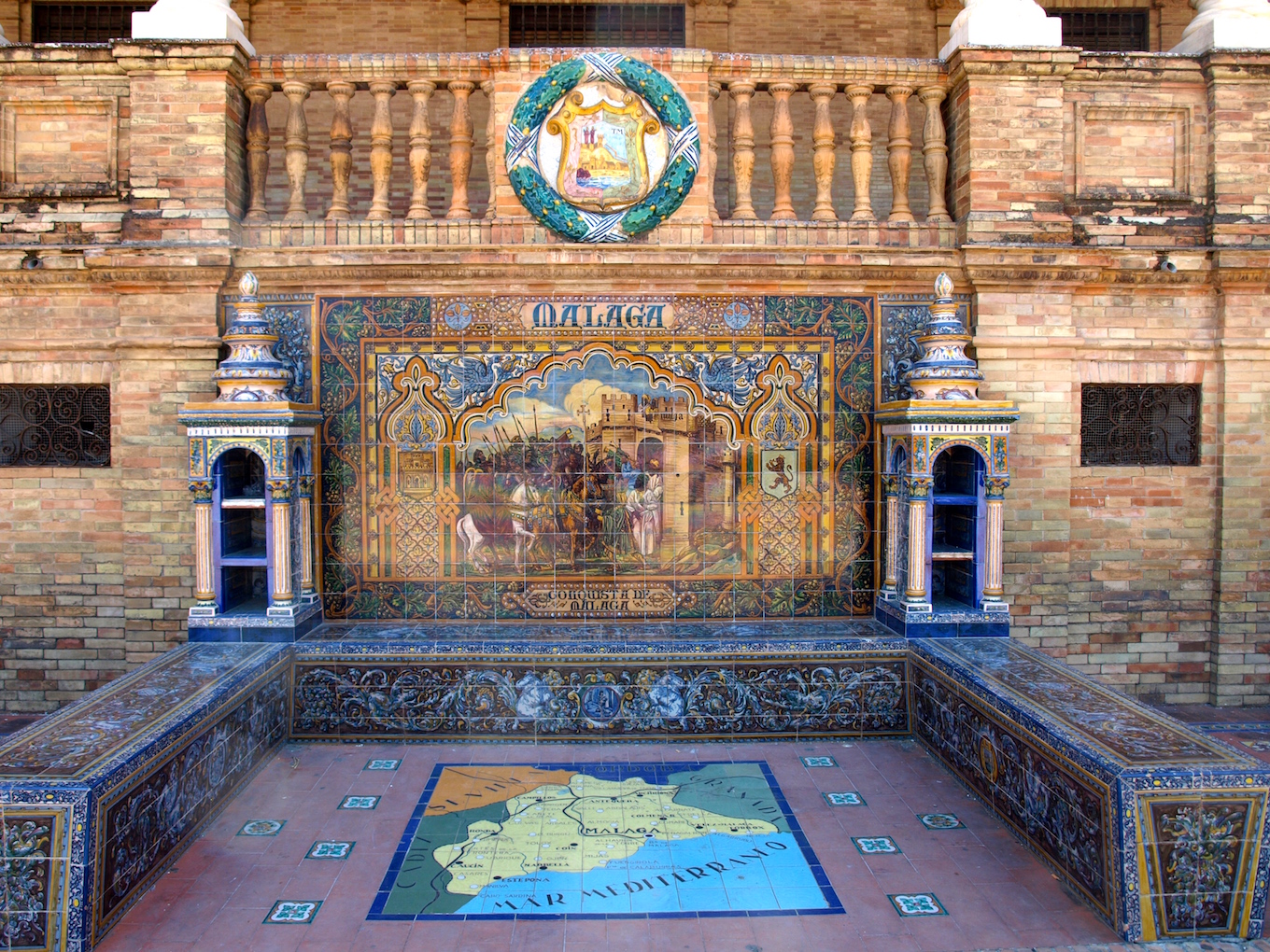 Sevilla Daily Photo: Los bancos de la Plaza de España (36): Málaga.