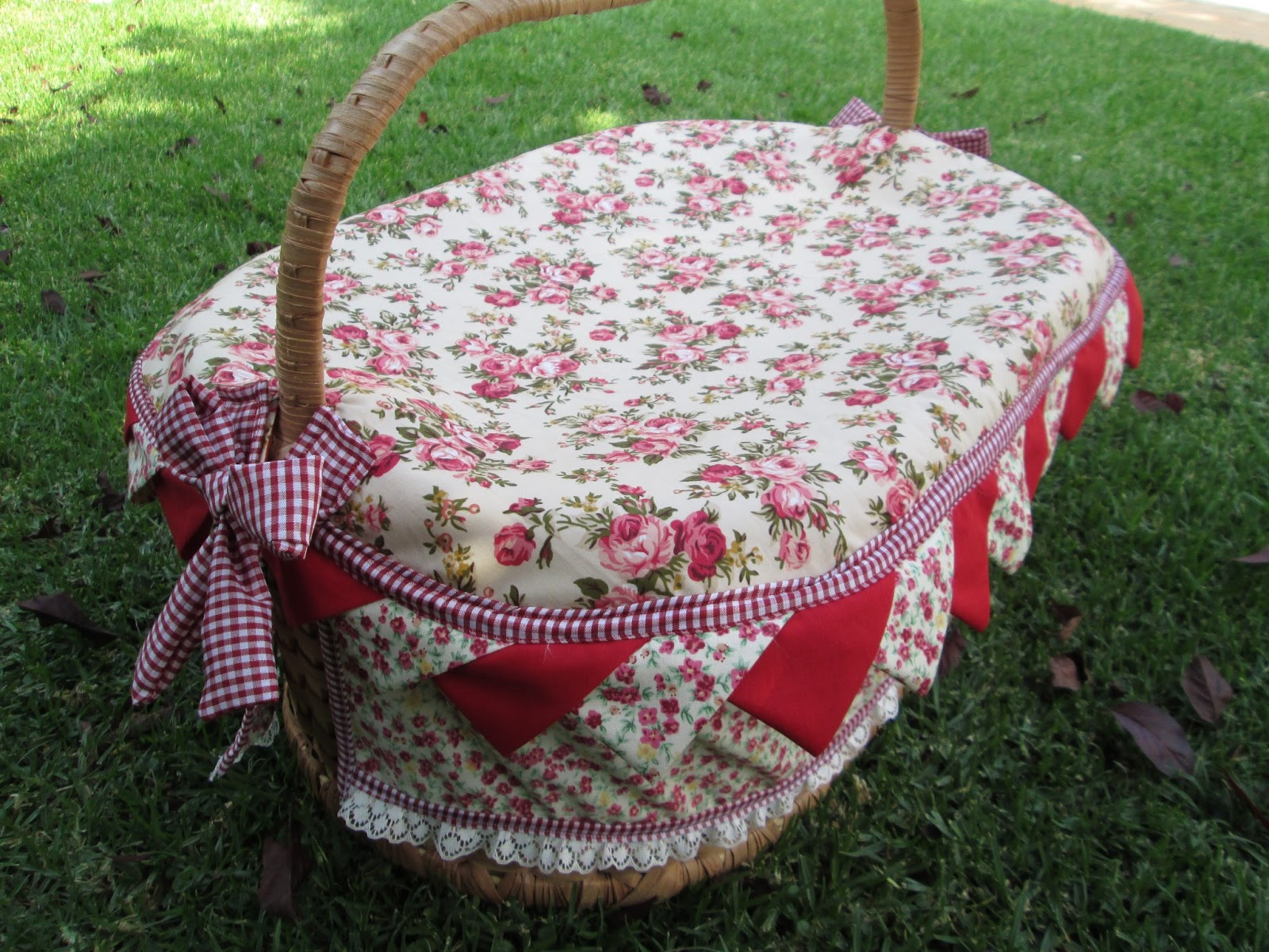 Stitch by Stitch Anything Goes Quilt 'n Sew 10 Picnic basket cover