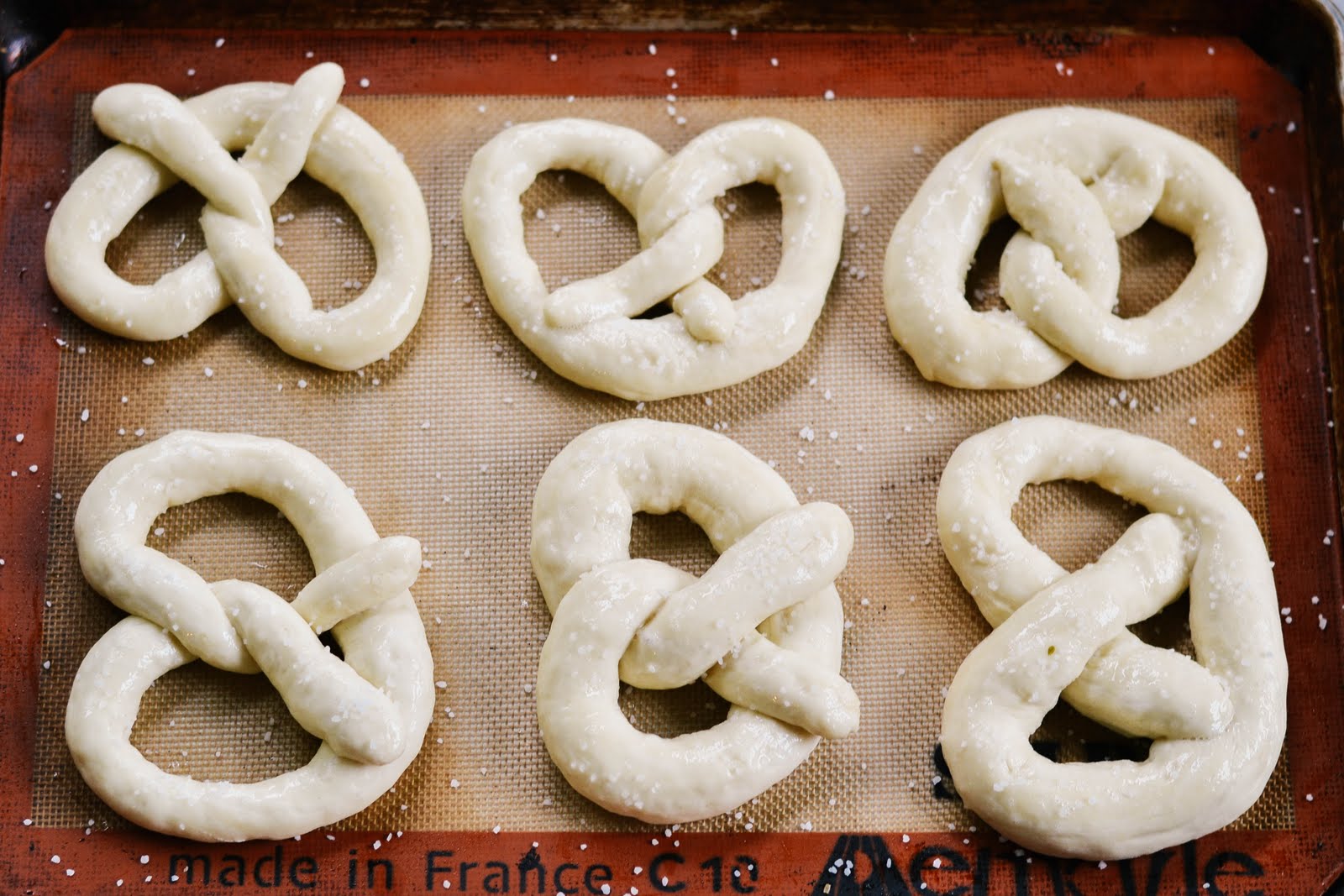 p.s.♡ tasty tuesday soft pretzels