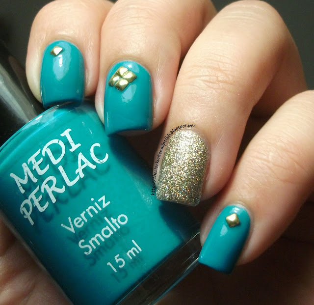 The Clockwise Nail Polish Review: Born Pretty Store Nail Wheel & Medi Perlac 21N
