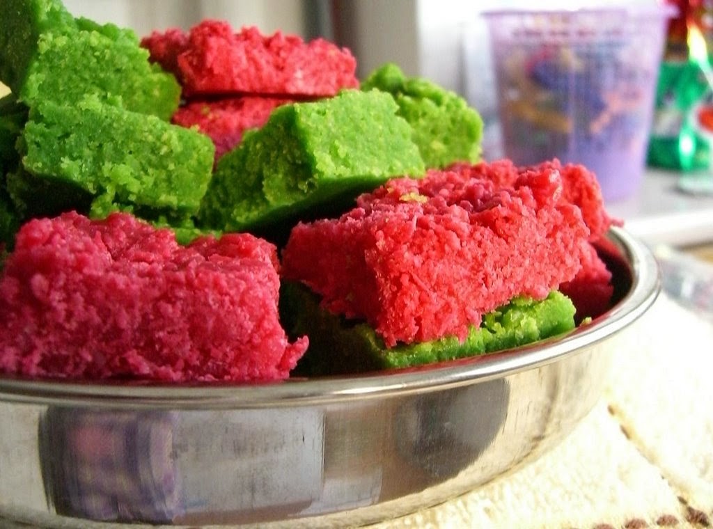 STEPS TO PREPARE COCONUT CANDY or KASHATA