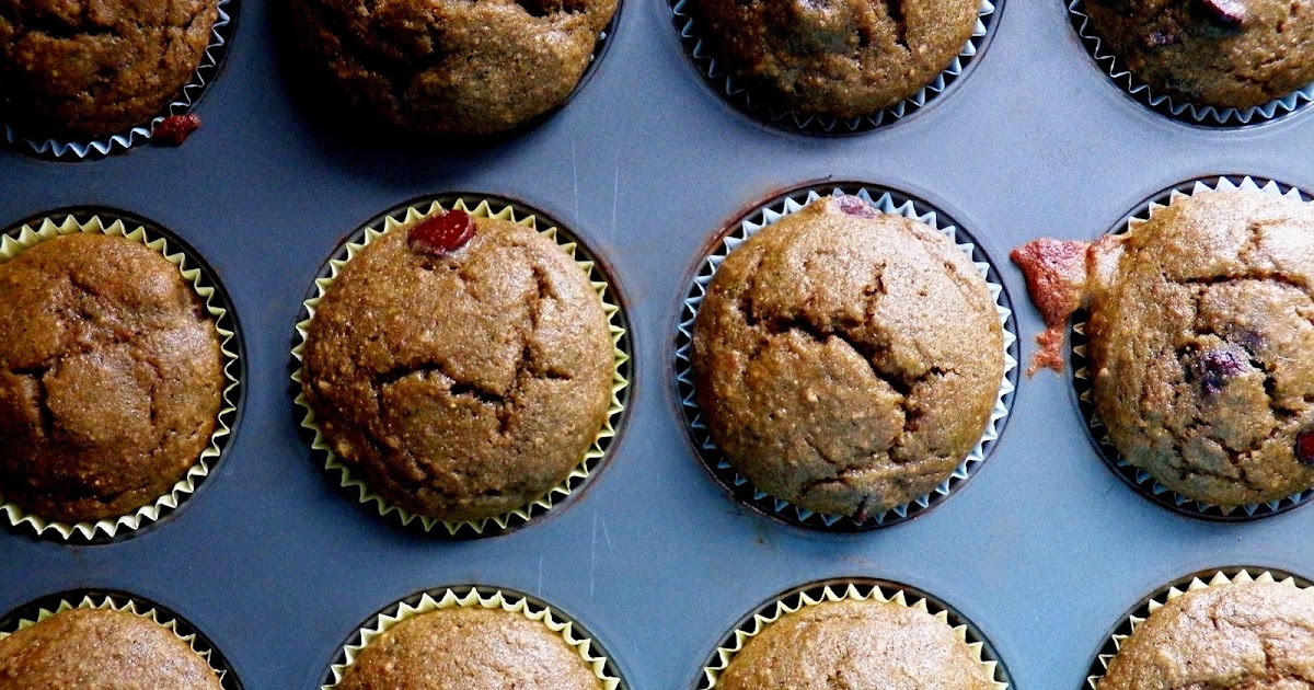 The Tasty Cheapskate Green Smoothie Muffins