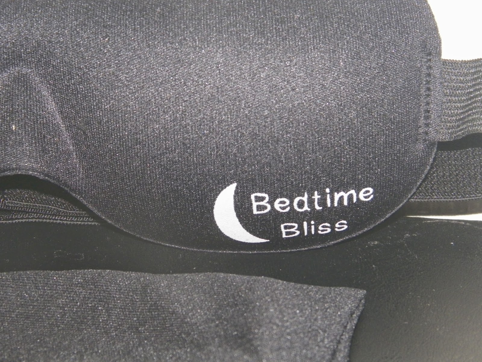 mygreatfinds Bedtime Bliss Sleep Mask, Ear Plugs & Carry Case Review