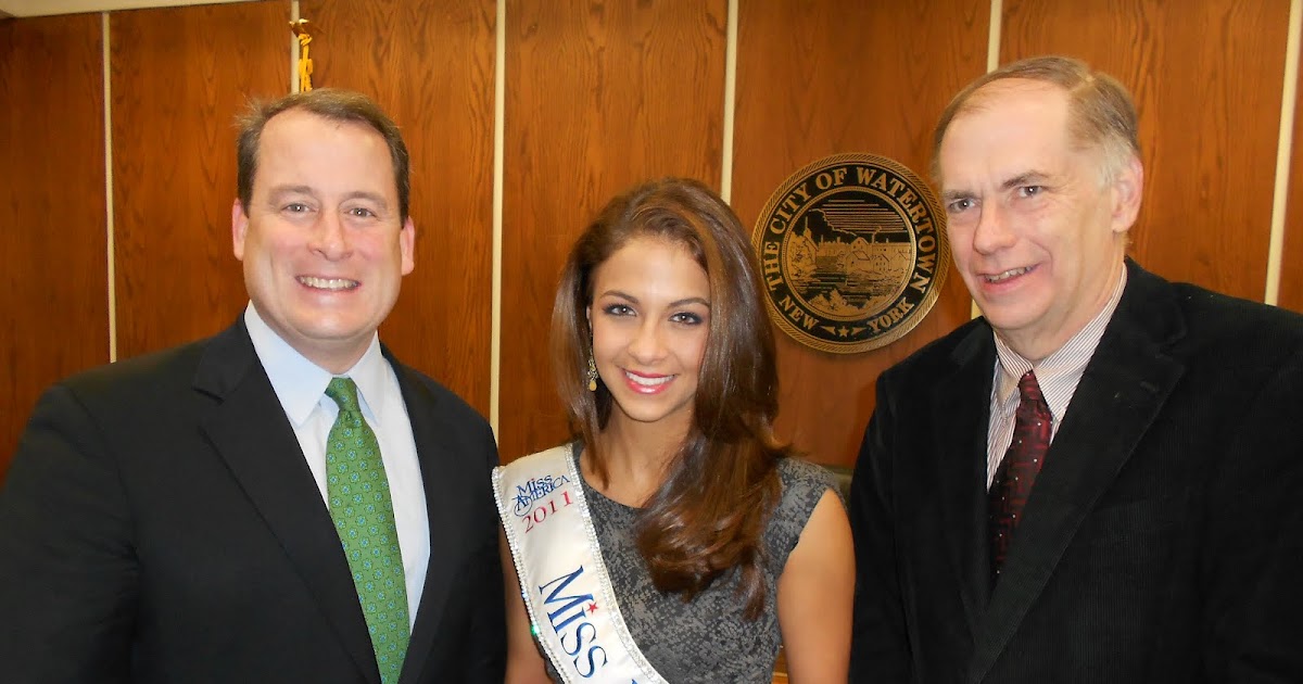 Life Under The Crown Honorary Citizenship from Watertown's Mayor Jeff Graham