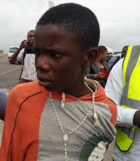 Surprise:Teenager Flies Arik Air From Benin To Lagos Hiding In Tyre Hole 