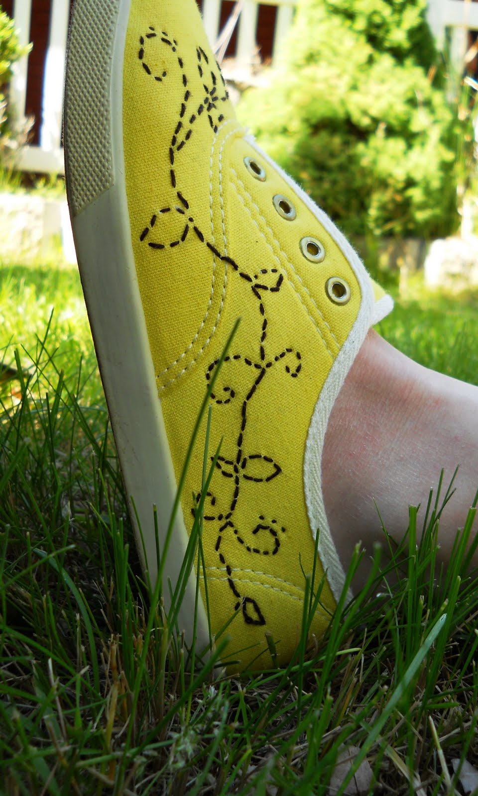 embroidered shoes uk