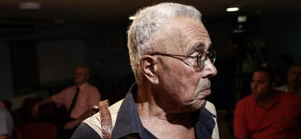 Το βίντεο απο τους προπηλακισμούς κατά του Κ.Ζουράρι στη Θεσσαλονίκη Το βίντεο απο τους προπηλακισμούς κατά του Κ.Ζουράρι στη Θεσσαλονίκη